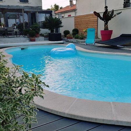 La Croix Landolle Apartment Chateaubernard Ngoại thất bức ảnh