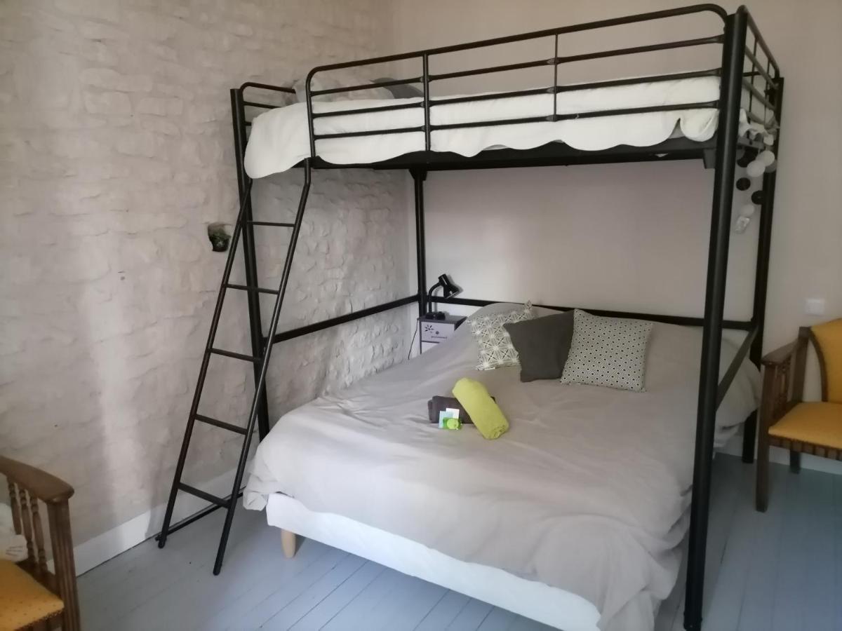 La Croix Landolle Apartment Chateaubernard Ngoại thất bức ảnh