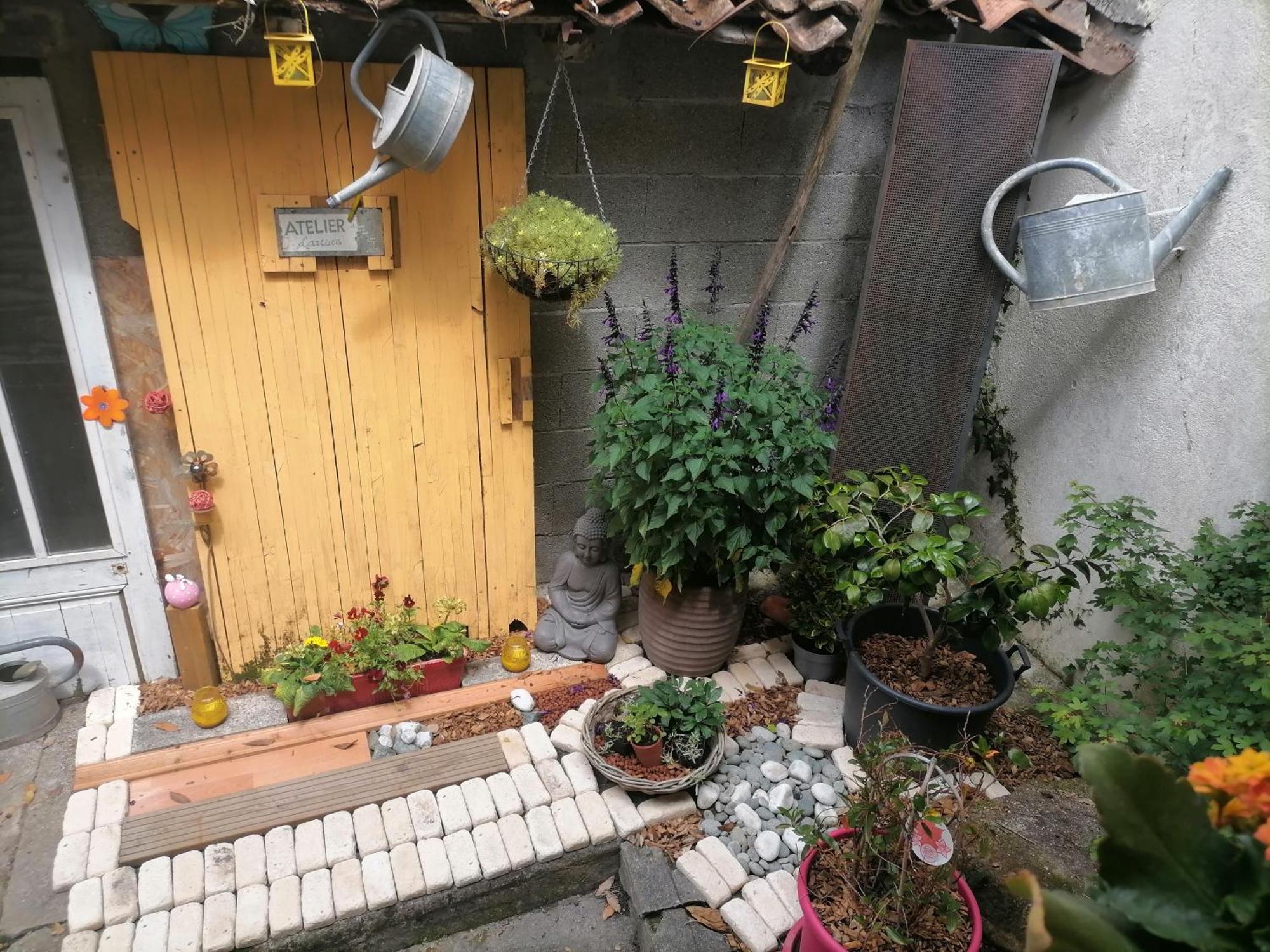 La Croix Landolle Apartment Chateaubernard Phòng bức ảnh
